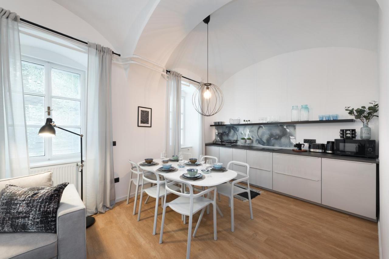 Apartments Rog Ljubljana Luaran gambar